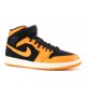 AIR JORDAN 1 MID ORANGE PEEL  Boty 554724 081