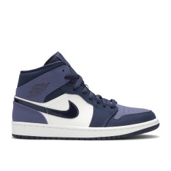 AIR JORDAN 1 MID SANDED PURPLE  Boty 554724 445