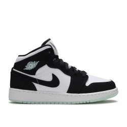 AIR JORDAN 1 MID SE GS GLOW IN THE DARK PANDA  Boty bq6931 103