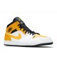 AIR JORDAN 1 MID UNIVERSITY GOLD  Boty 554724 170