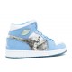 AIR JORDAN 1 RETRO ALPHA WHITE UNIVERSITY BLUE  Boty 316269 142