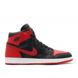 AIR JORDAN 1 RETRO BRED 2001  Boty 136066 061