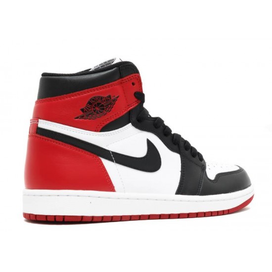 AIR JORDAN 1 RETRO HIGH OG BLACK TOE 2016  Boty 555088 125