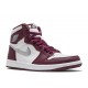 AIR JORDAN 1 RETRO HIGH OG BORDEAUX  Boty 555088 611