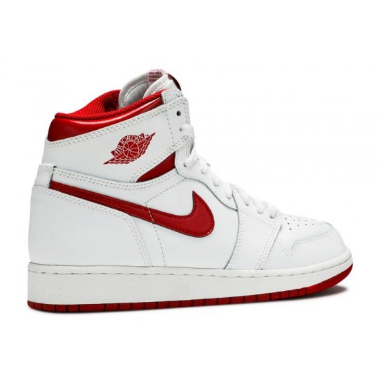 AIR JORDAN 1 RETRO HIGH OG GS METALLIC RED  Boty 575441 103