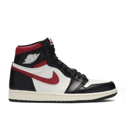 AIR JORDAN 1 RETRO HIGH OG GYM RED  Boty 555088 061