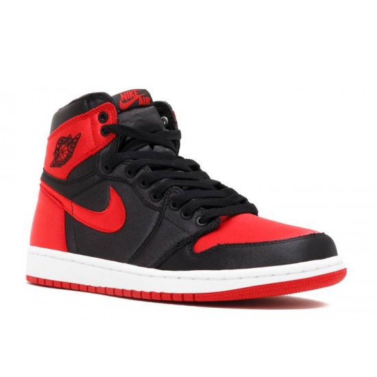 AIR JORDAN 1 RETRO HIGH OG SE SATIN BANNED  Boty 917359 001