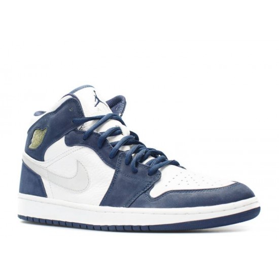 AIR JORDAN 1 RETRO MIDNIGHT NAVY  Boty 136065 101