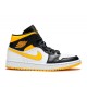 WMNS AIR JORDAN 1 MID SE WHITE LASER ORANGE  Boty cv5276 107