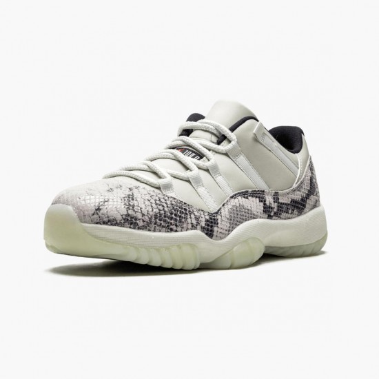 Air Jordan 11 Retro Low Snake Light Bone Light Bone/Smoke Grey/White Bl Black Dámské/Pánské Boty